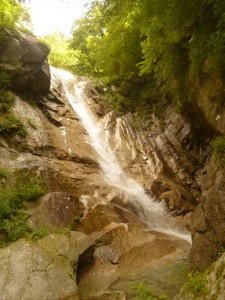 赤石沢の大きな滑滝